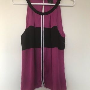 Worthington extra large woman’s top.